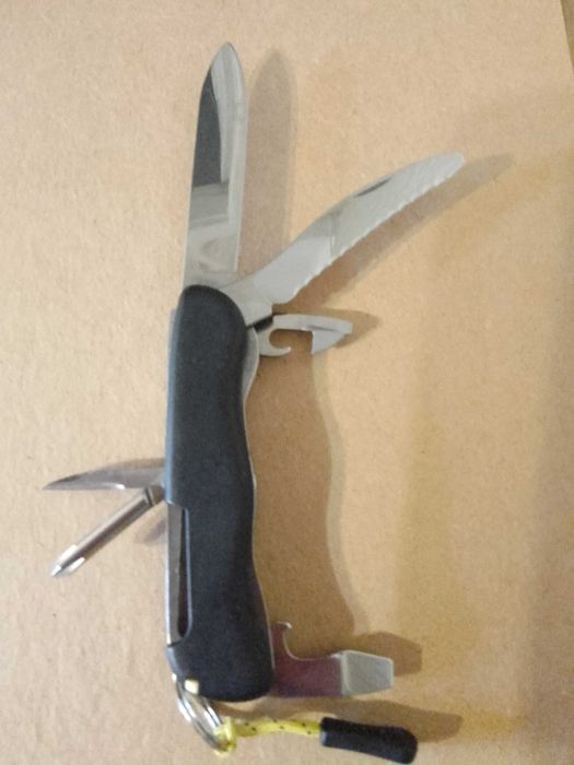Швейцарский нож Viktorinox