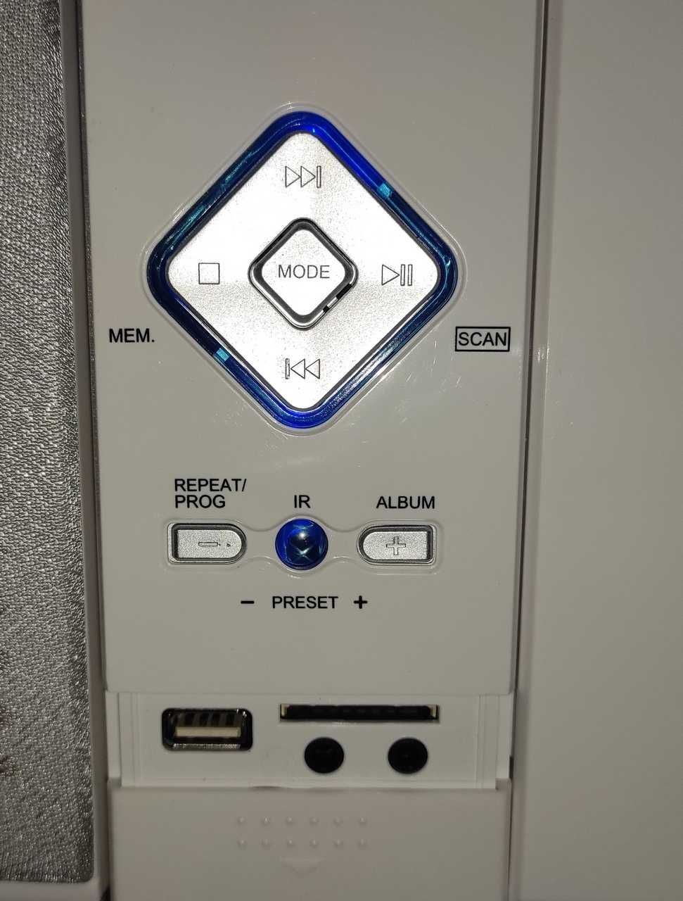 Стереосистема с колонками oneConcept V-12 MP3 CD-плеер USB SD AUX