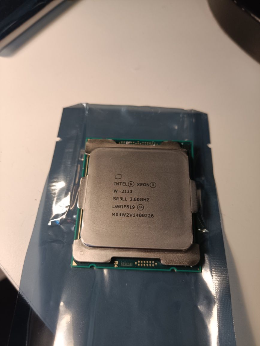 Procesor Intel Xeon w-2133 6rdzeni 12 watków 3,6GHz Socket 2066