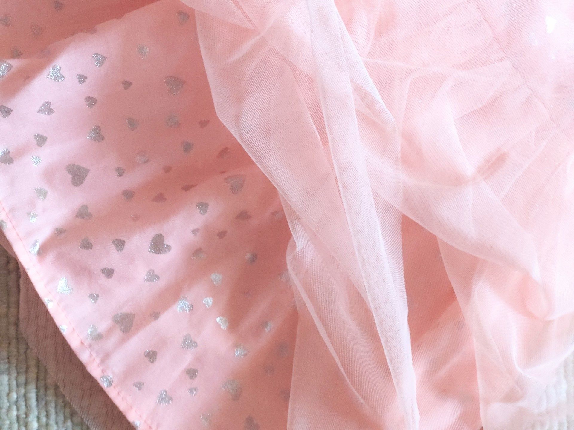 Pudrowo różowa sukienka z tiulu dla małej księżniczki – 80 cm