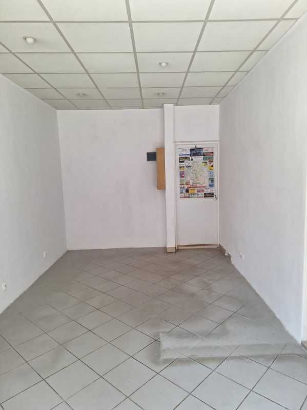 Lokal hadlowo-usługowy Piłsudskiego 89-ZURT