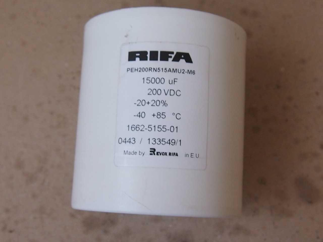 Конденсатор Rifa