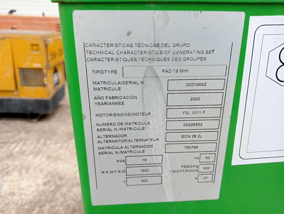 дизельгенератор Deutz 19 кВА  на колесном шасси