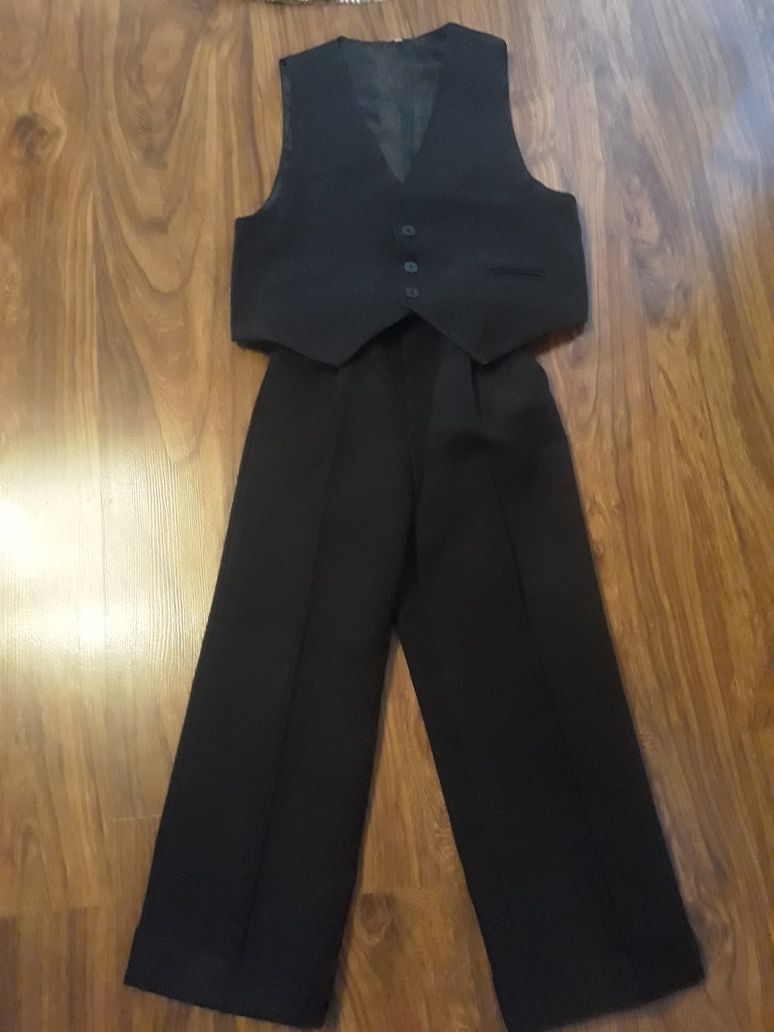 Eleganckie spodnie na kant + kamizelka i koszula rozm.128