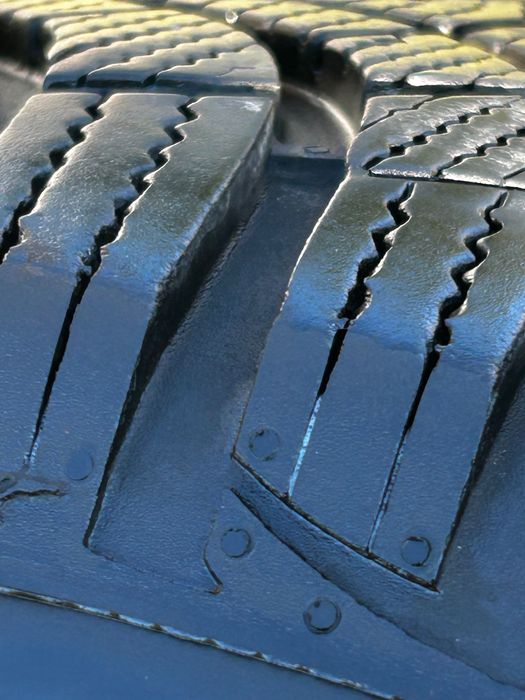 Opony zimowe 205 55 R16 Goodyear