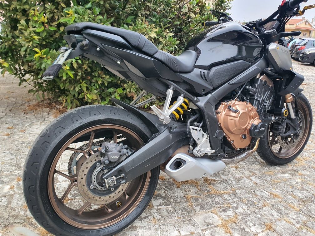 Honda cb650r 2019