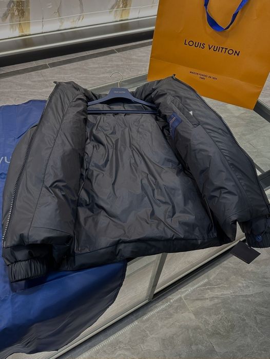 Louis Vuitton Embossed Goose Down Jacket 2025 – puchowa kurtka 90%gęsi