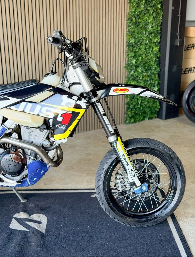 Husqvarna FE350 Supermotard (KTM Supermotard)