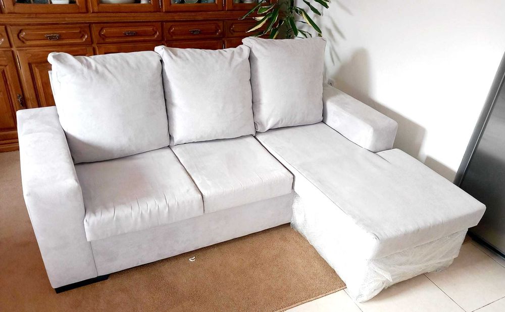 Sofa com chaise longue