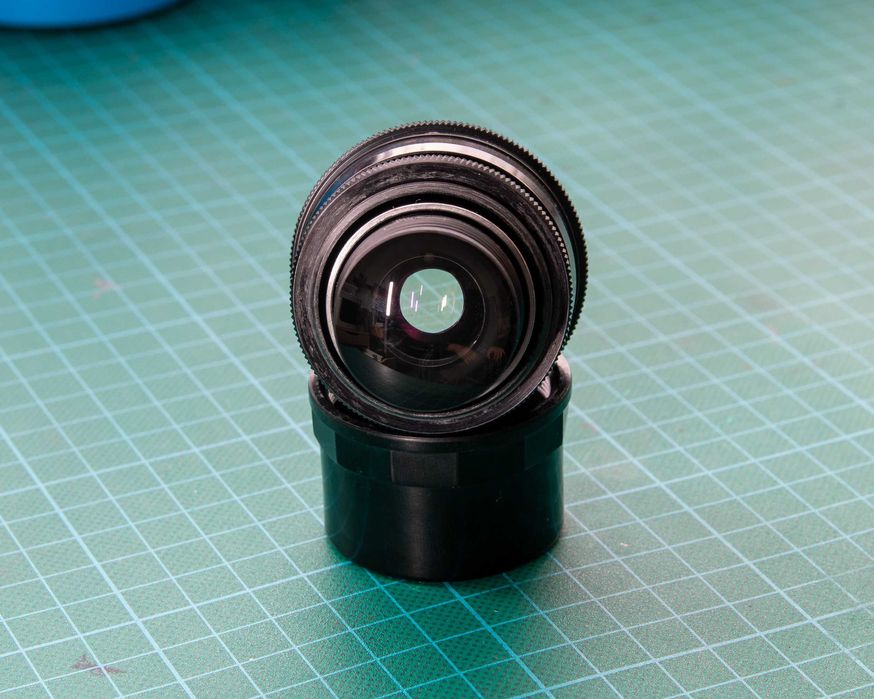 Lente russa/soviética KMZ Jupiter-12 35mm f/2.8 - M39 LTM - Como nova