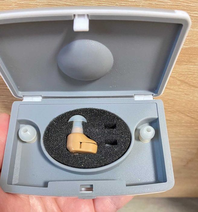 Слуховой аппарат мини