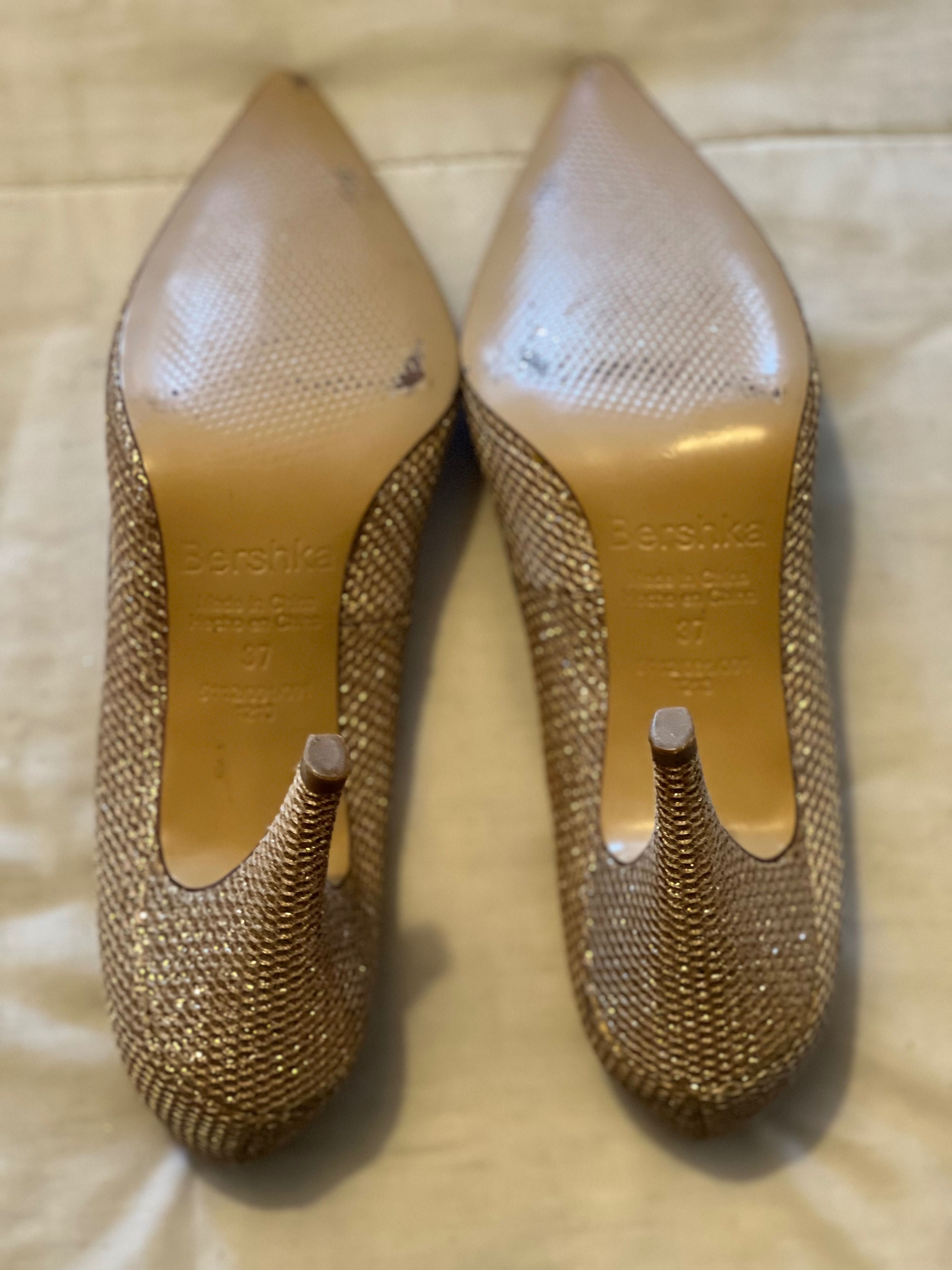 Sapato - Salto alto brilhos - Bershka - 37 - usado 2 vezes
