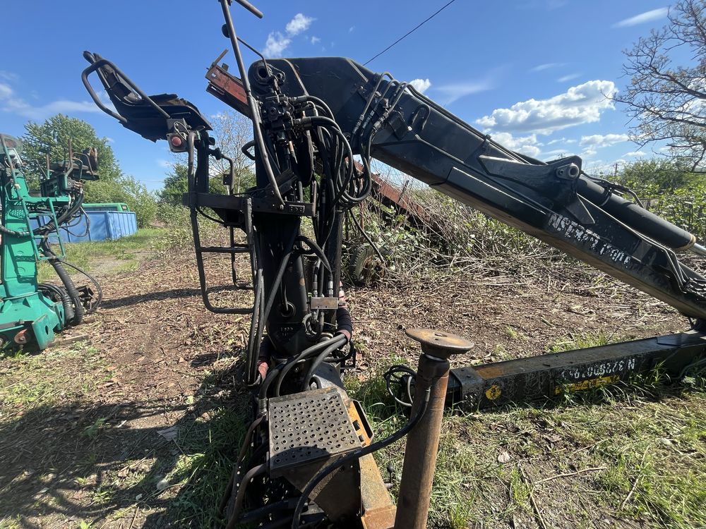 Дісовий кран маніпулятор Jonsered 130L     Loglift Epsilon Palfinger
