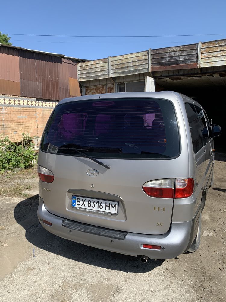 HYUNDAI H1 2004, 2,5 дизель