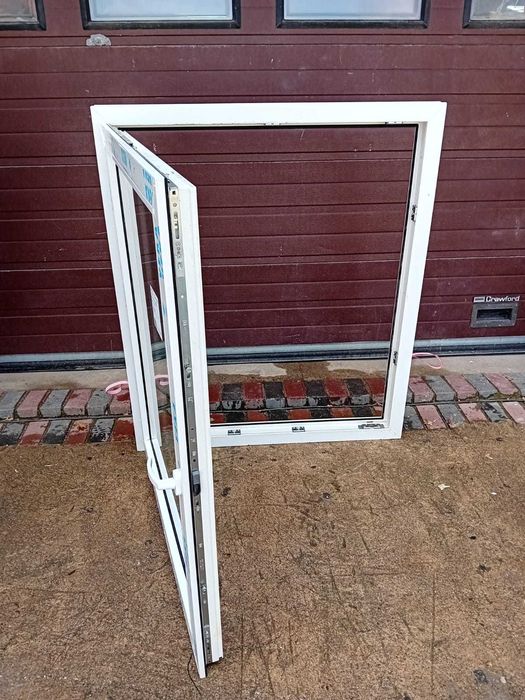 Nowe okno 117x138 jednoskrzydłowe białe pcv okna DOWÓZ CAŁY KRAJ