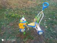 трёхколёсный детский велосипед