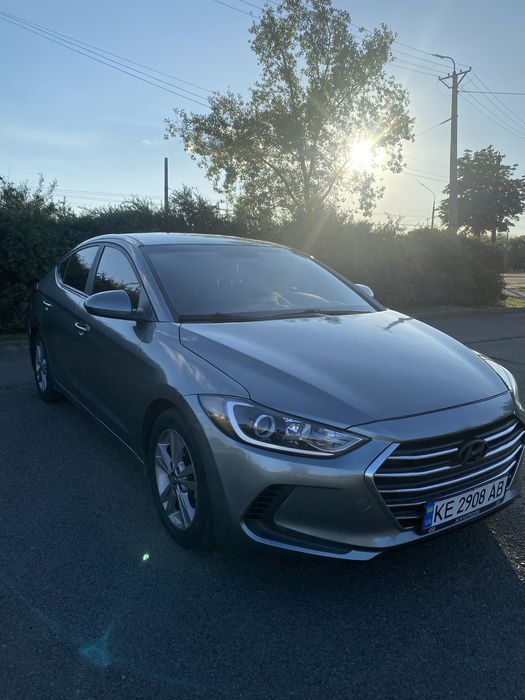 Продам Hyundai Elantra 2018