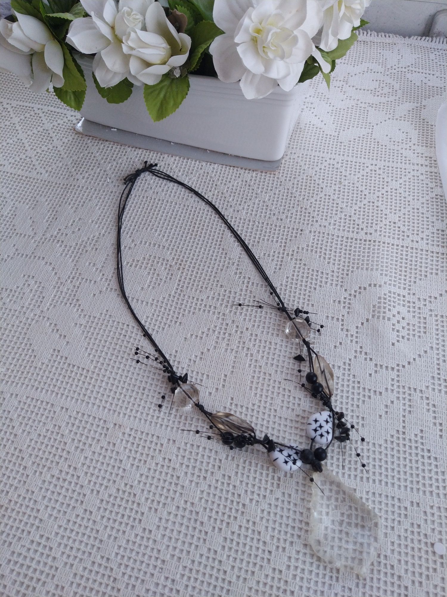 Colar comprido estilo étnico, original e bonito