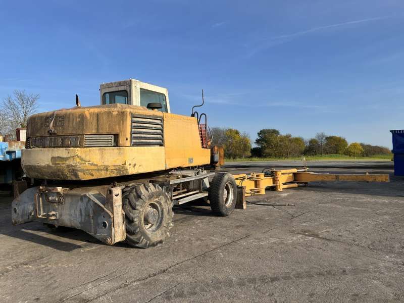 Escavadora Com Rodas LIEBHERR A316 - POUR PIECES