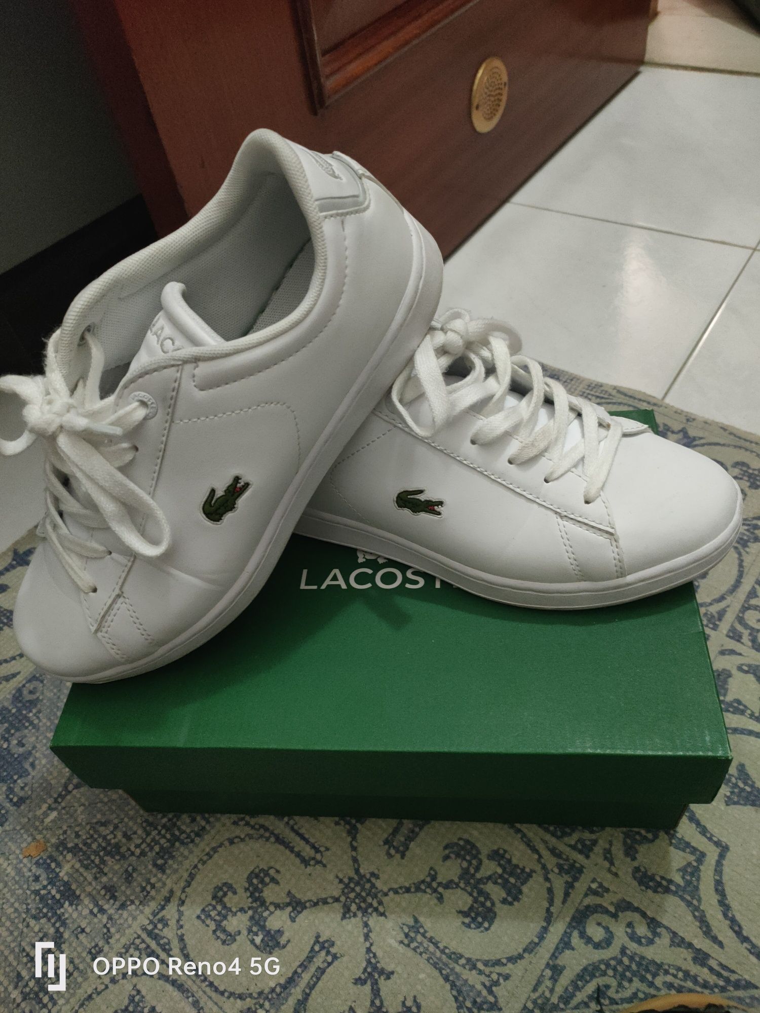 Tênis Lacoste 35.5