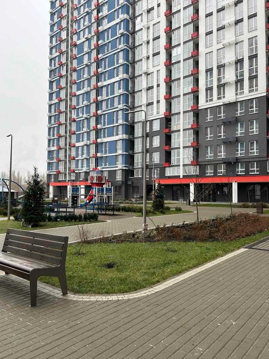 продаж 2 видової кімнатної квартири Осокорки