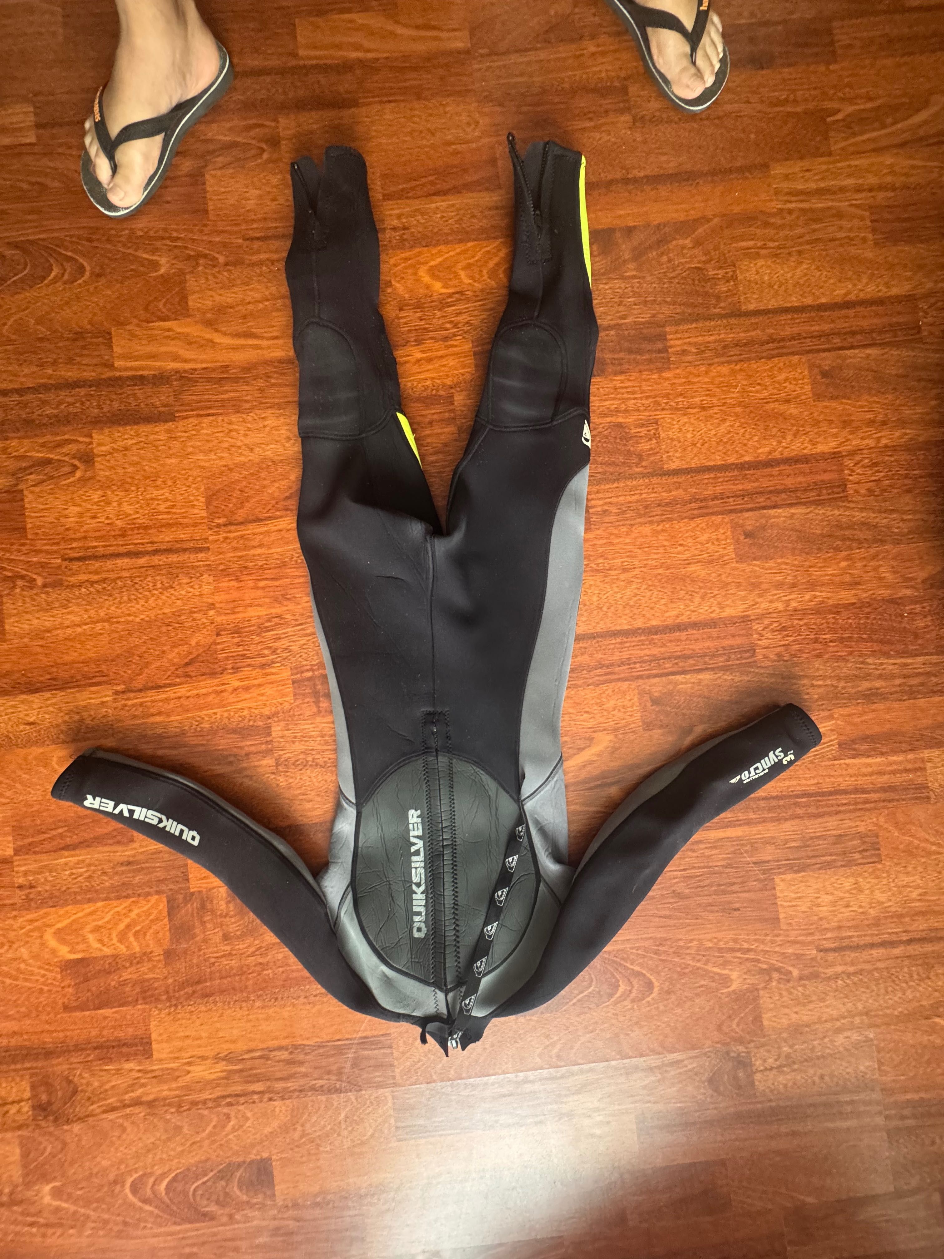 Traje de  neoprene QuickSilver
