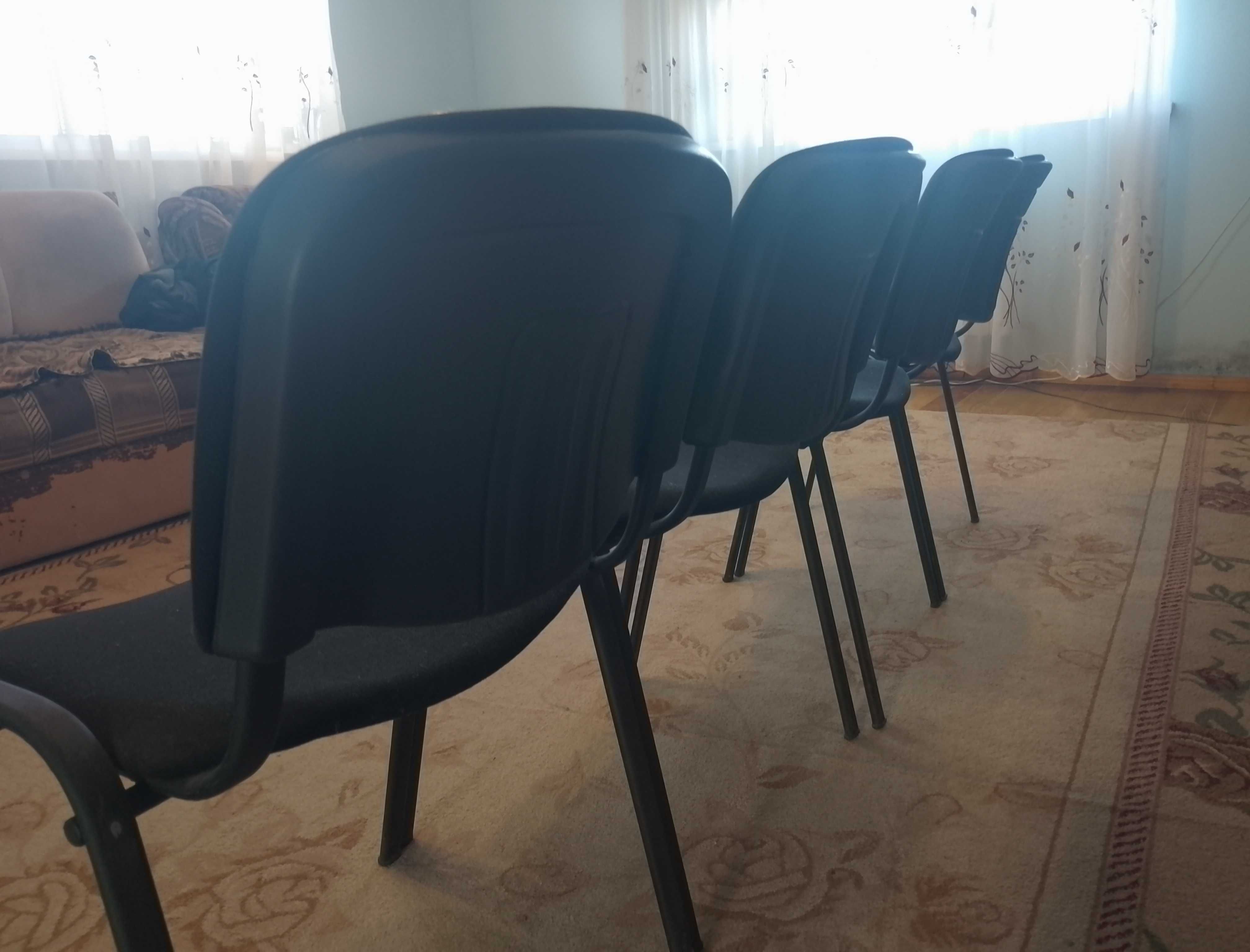 Офісні стільці ISO