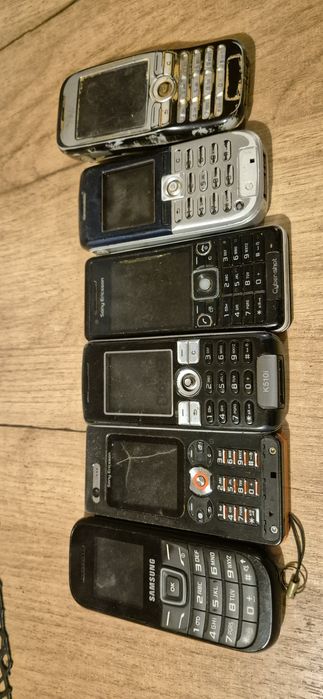 Zestaw 6 telefonów