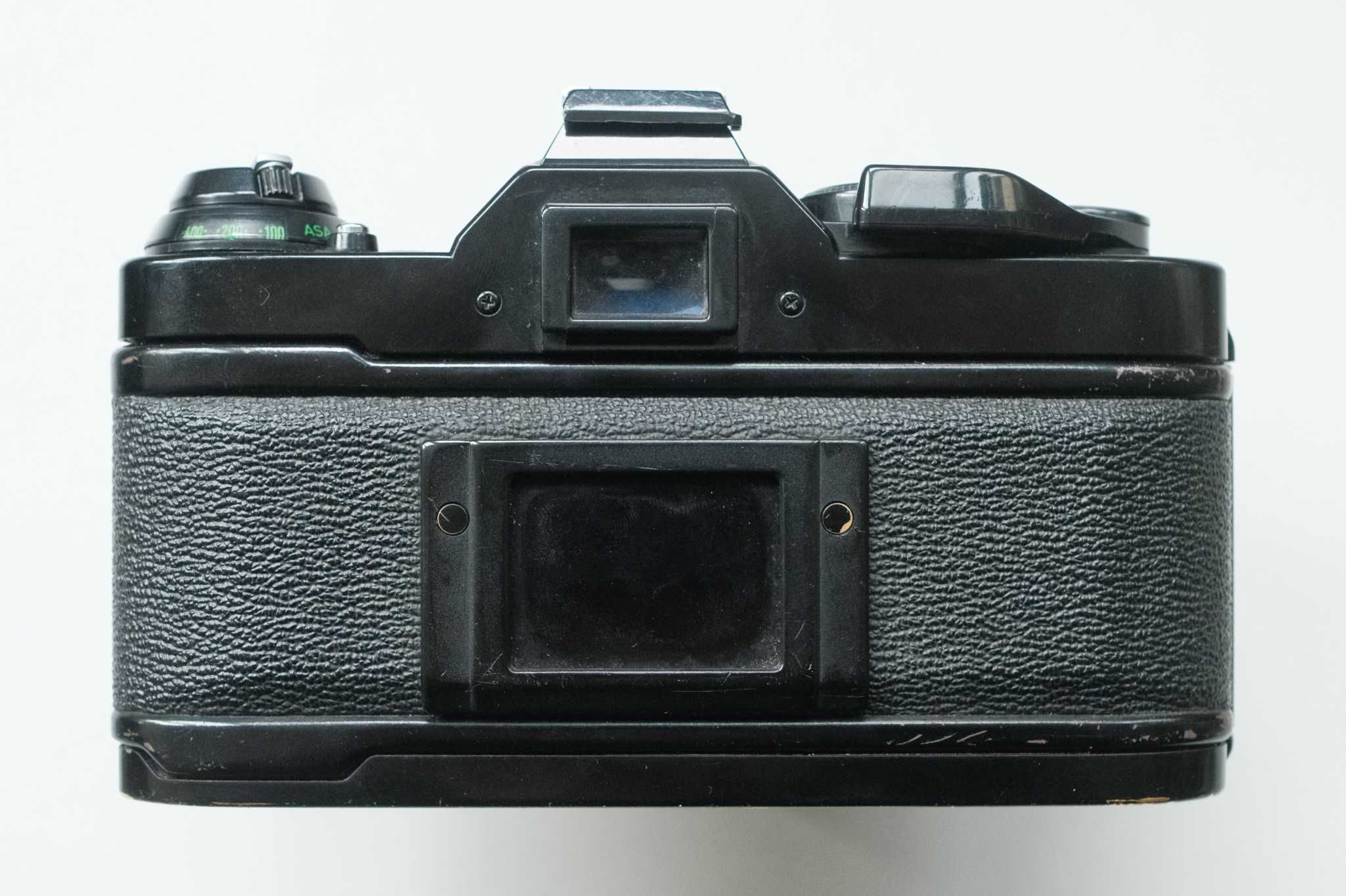 Canon AE-1 Program + Canon FD 50mm 1.8