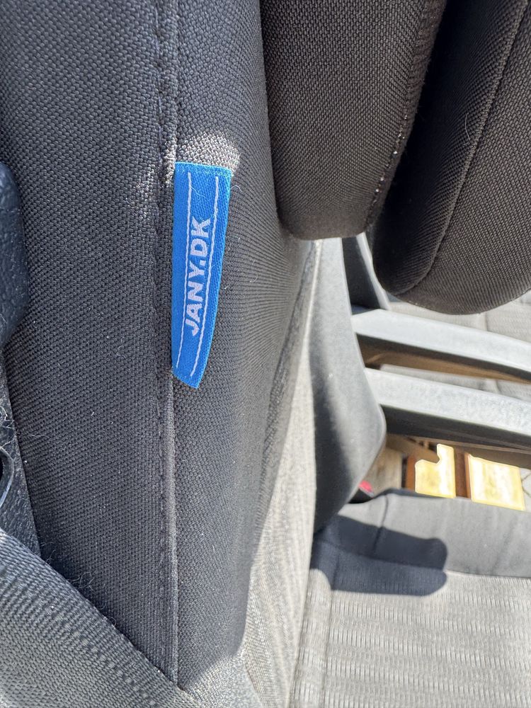 Fotel kapitański Bus kamper wypinany szyny