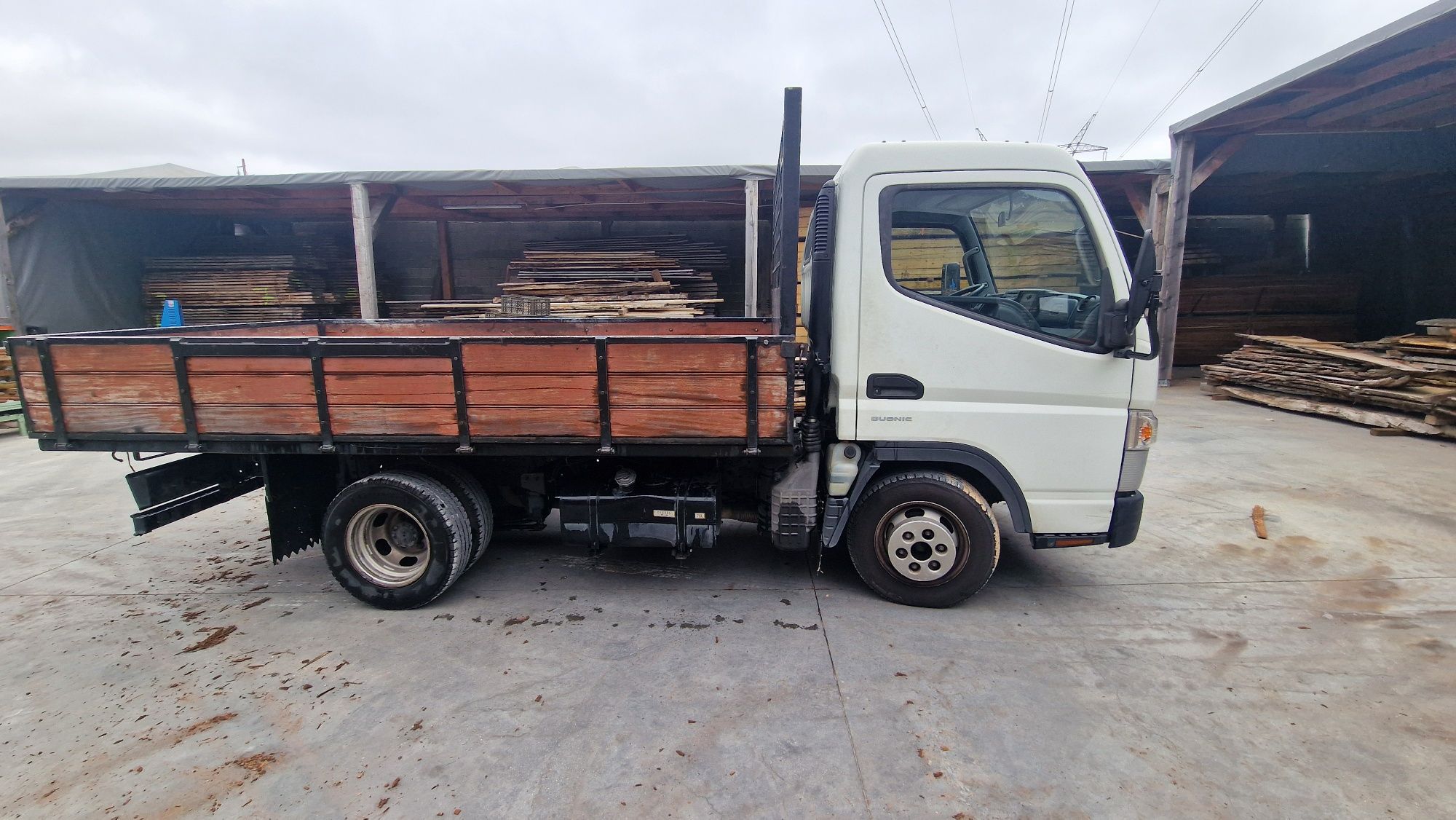 Mitsubishi fuso ligeira caixa automática