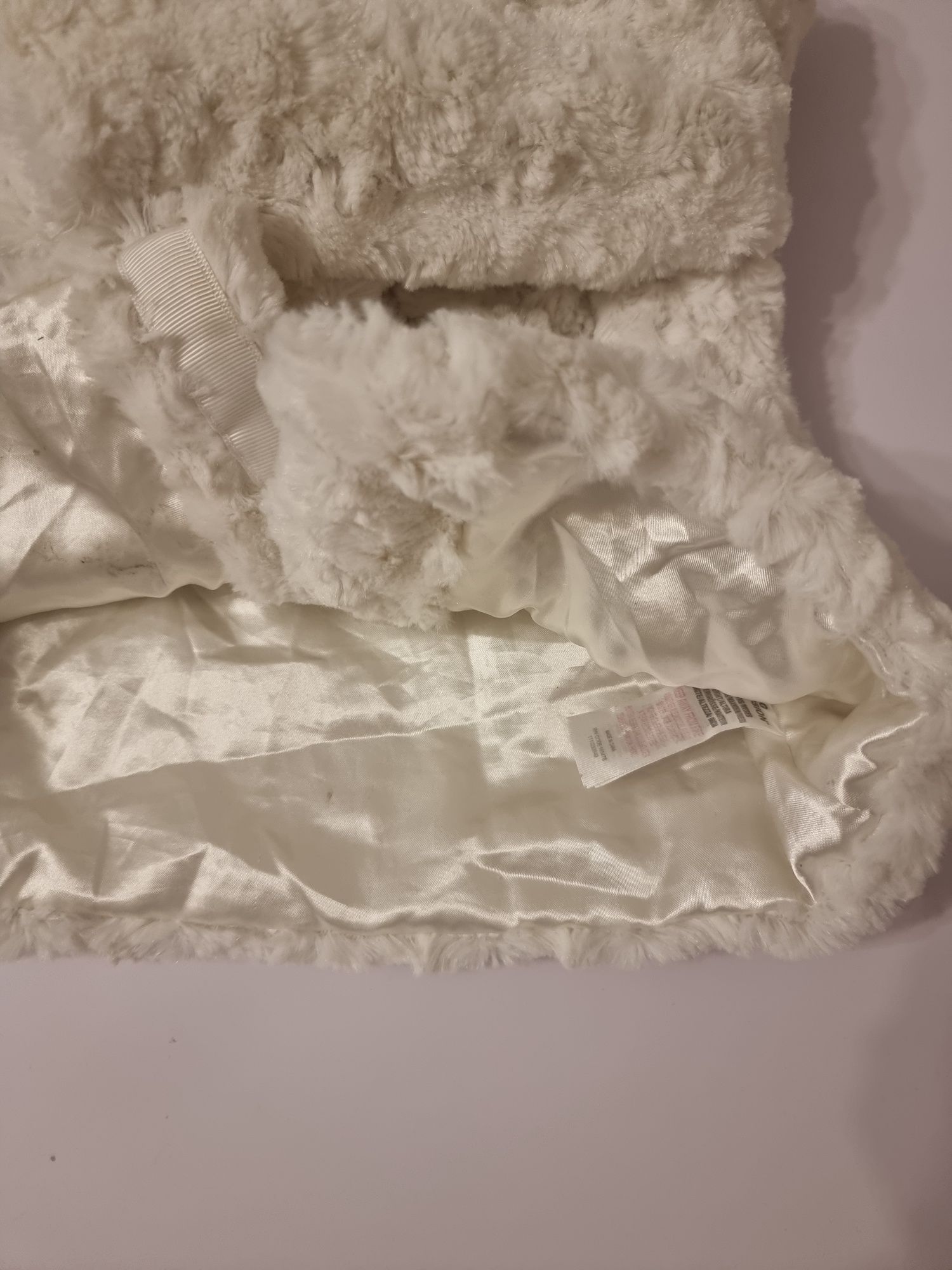 Płaszczyk biały futerko miś dla dziewczynki rozmiar 92/98 Young dimens
