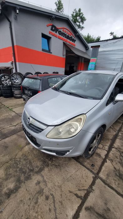 Opel corsa D 1.3 cdti na czesci