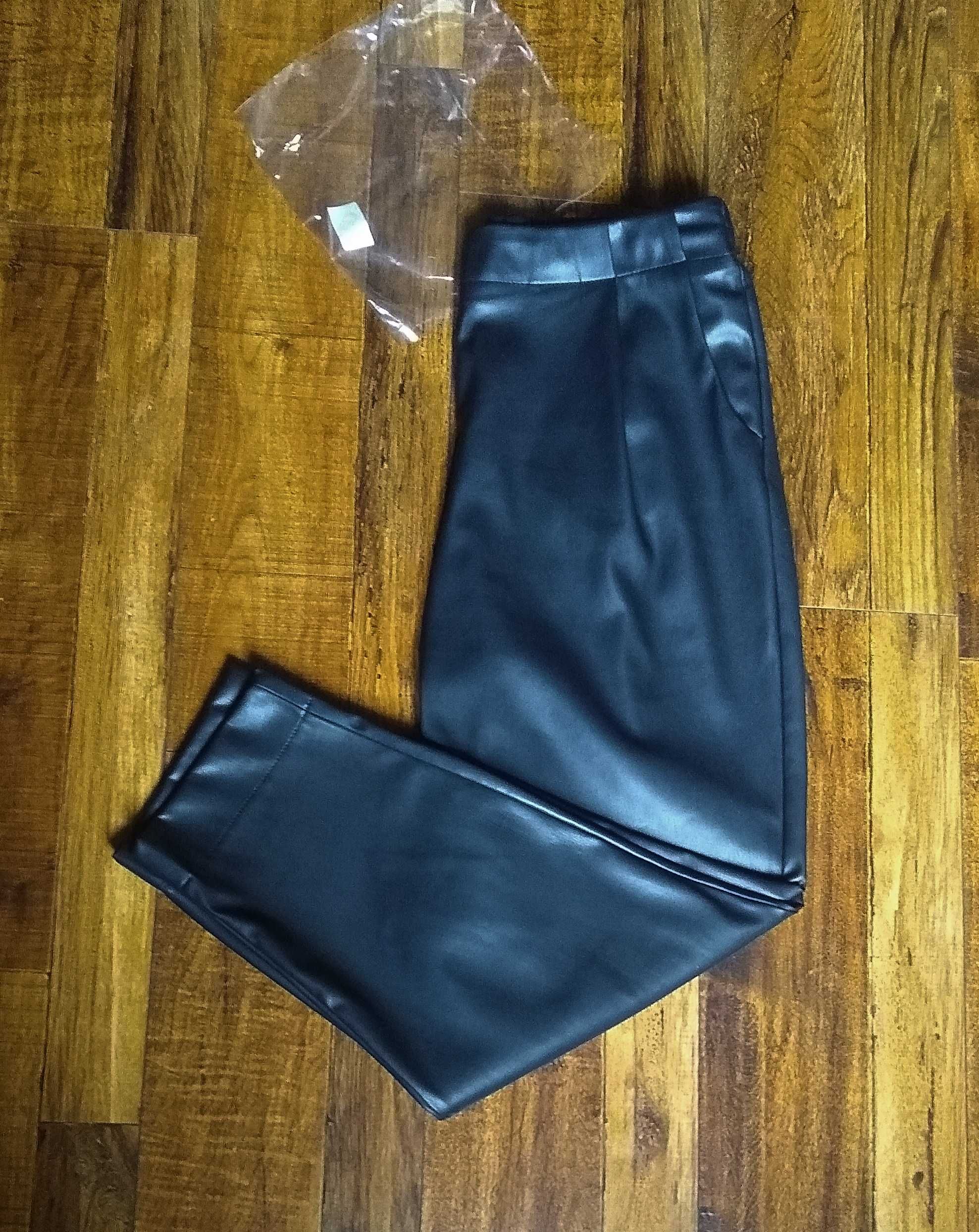 брюки под кожу черные турция 42 размер,  качественные, б/у 1 день