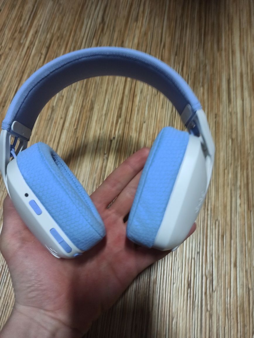 Продаю Logitech g435