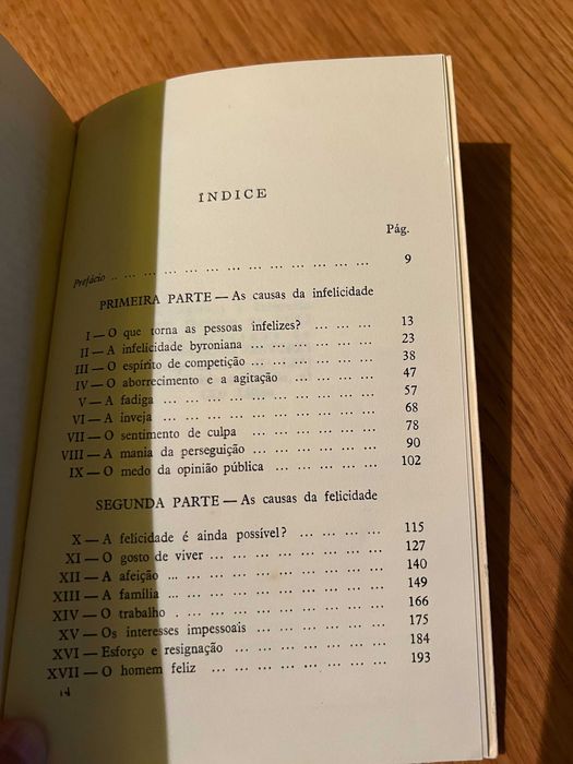 A CONQUISTA DA FELICIDADE     Bertrand Russell     edição de 1982