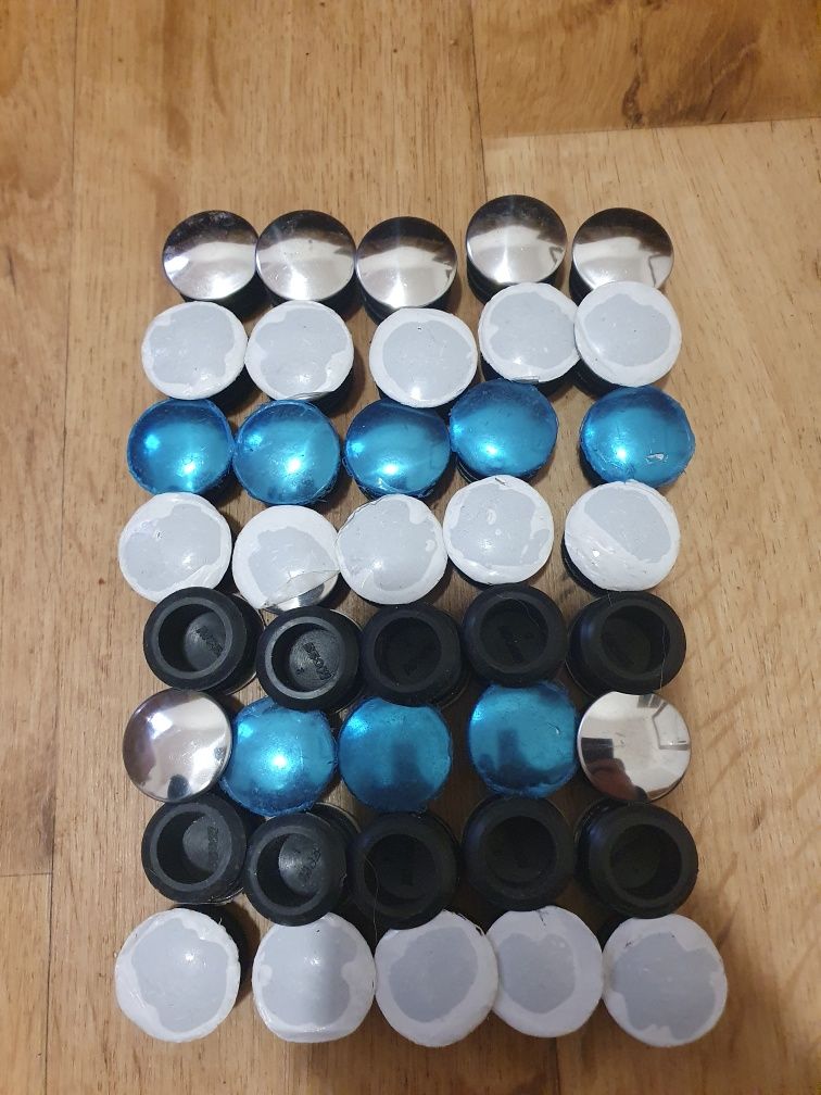 Korek stopka zaślepka nogi taboretu krzesla itp 20 mm 40 szt - 20 zl
