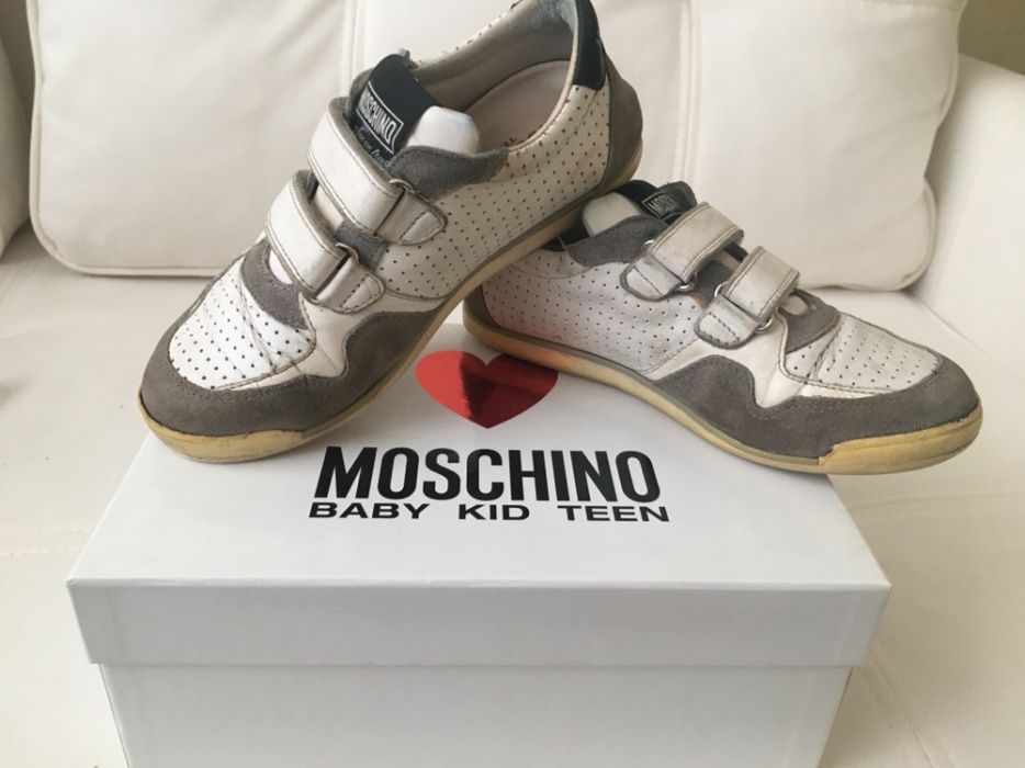 кроссовки на мальчика Moschino
