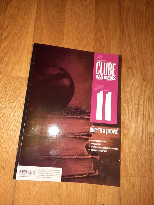 Caderno de atividades de filosofia 11°ano