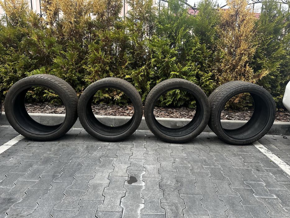 Шини зимові Michelin Pilot Alpin 5 275/40/R21 та 305/35/R21