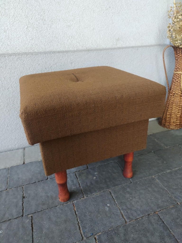 Podnóżek, puf,taboret prl