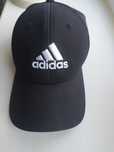 Оригинальная кепка Adidas .