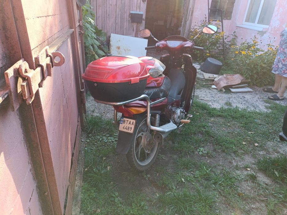 Продам мопед Вайпер Актив 110 куб.