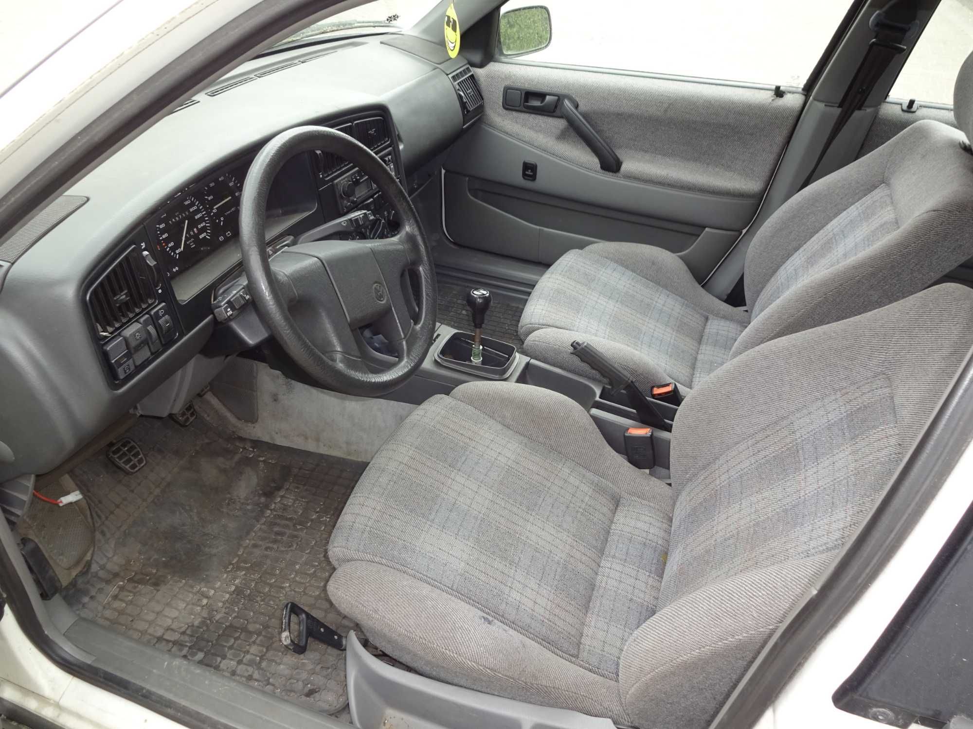 Passat B3 GT Syncro 1.8 G60 Thermotronic tempomat grzane fotele