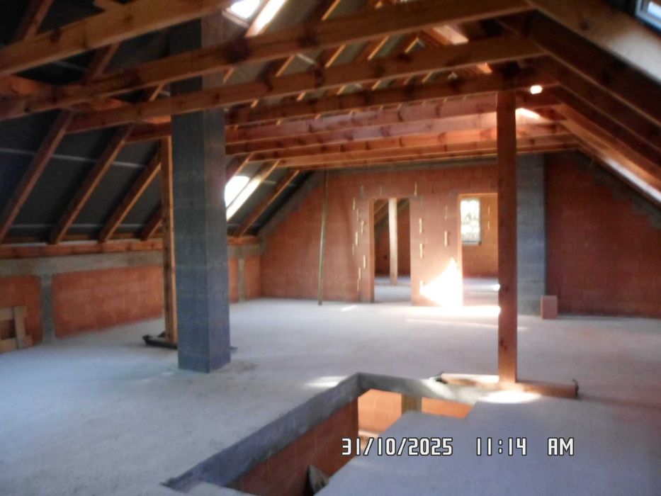 Dom 290m  stan surowy do dowolnej adaptacji