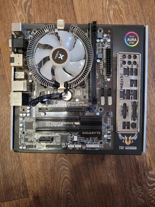 Комплект Gigabyte GA-H81M-HD3 + i5 4590 + ddr3 8gb - кулер vinga