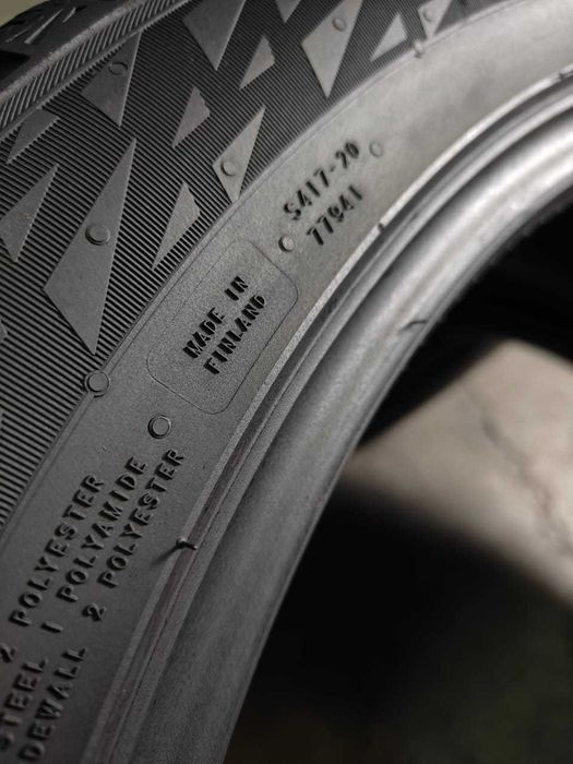 Шини зима r20 255/45 ПАРА Nokian SnowProof²