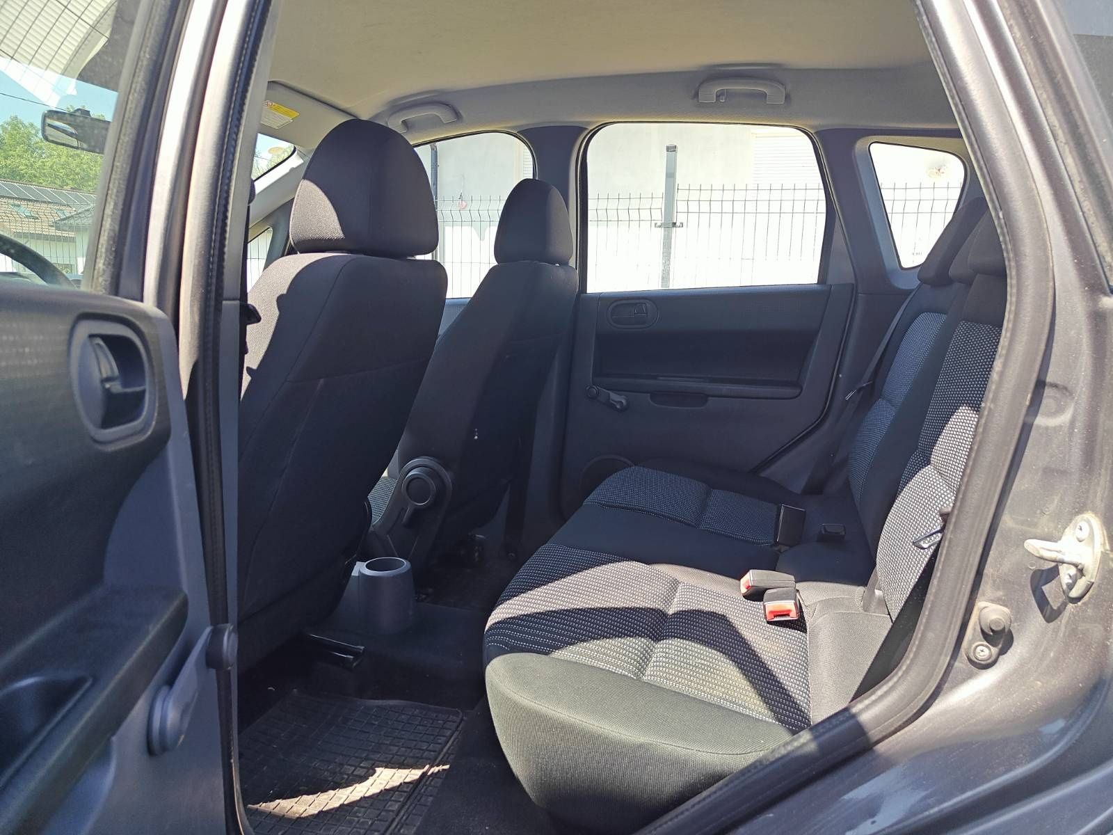 Mitsubishi Colt 1.3 Ben 2 komplety opon