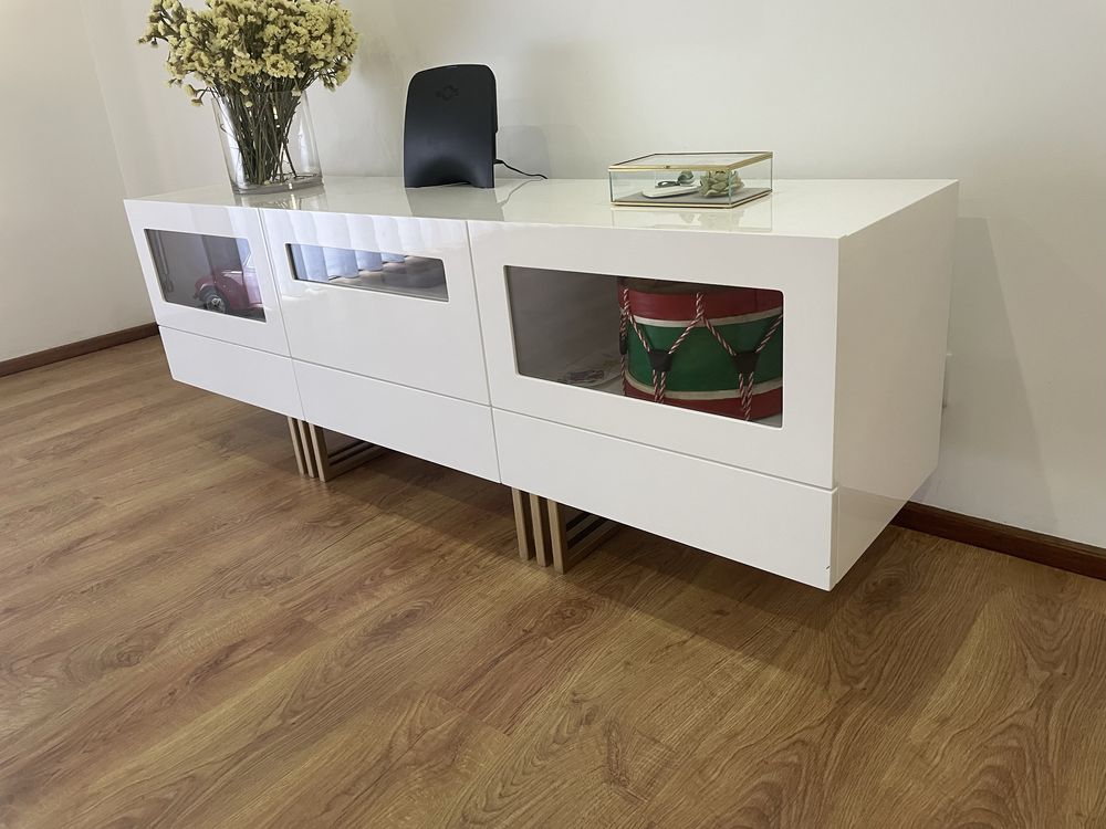 Consola TV branco lacado