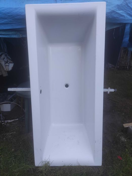 symetryczna wanna akrylowa 80x180cm bez nóżek